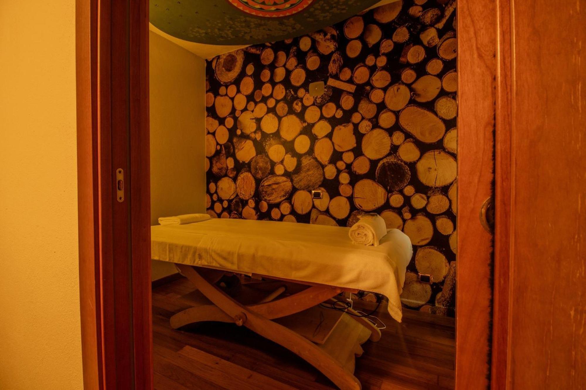 Paradise Hotel & Wellness サン・ヴァンサン エクステリア 写真